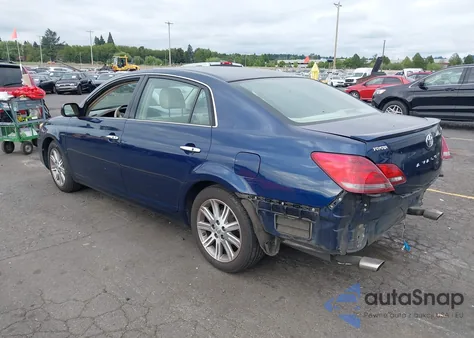 2008 Toyota Avalon Limited z USA, uszkodzony, nr VIN 4T1BK36B78U272249